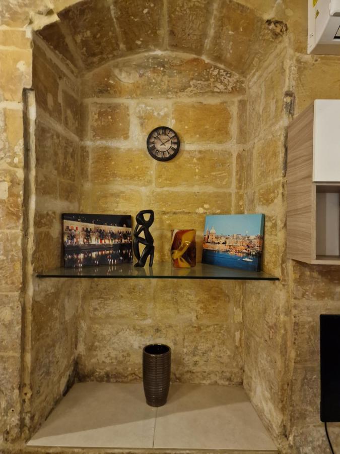 Renovated 16Th Century House In Valletta Exterior photo